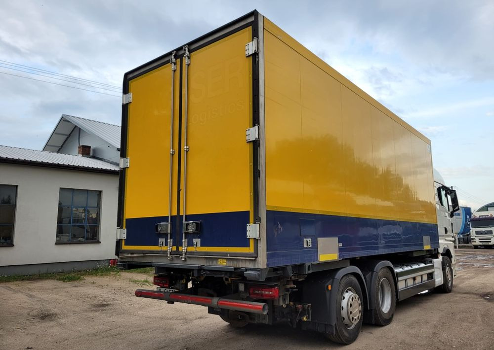 MAN TGX 26.510 oś skrętna do zabudowy kontener izoterma lub chłodnia - شاحنة الفريزر: صورة 3 MAN TGX 26.510 oś skrętna do zabudowy kontener izoterma lub chłodnia - شاحنة الفريزر: صورة 3