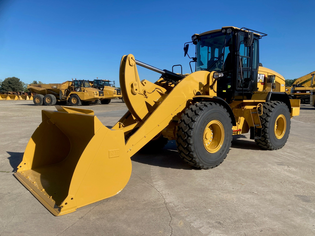 CATERPILLAR 938M - اللودر بعجل: صورة 3 CATERPILLAR 938M - اللودر بعجل: صورة 3