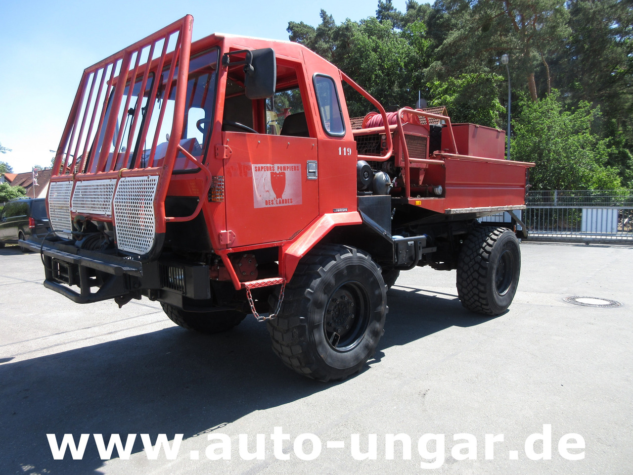BRIMONT PM ETR Feuerwehr 4x4x4 AHK verwindbarer Rahmen Off-Road Winde Kriechgang - سيارة إطفاء: صورة 3 BRIMONT PM ETR Feuerwehr 4x4x4 AHK verwindbarer Rahmen Off-Road Winde Kriechgang - سيارة إطفاء: صورة 3