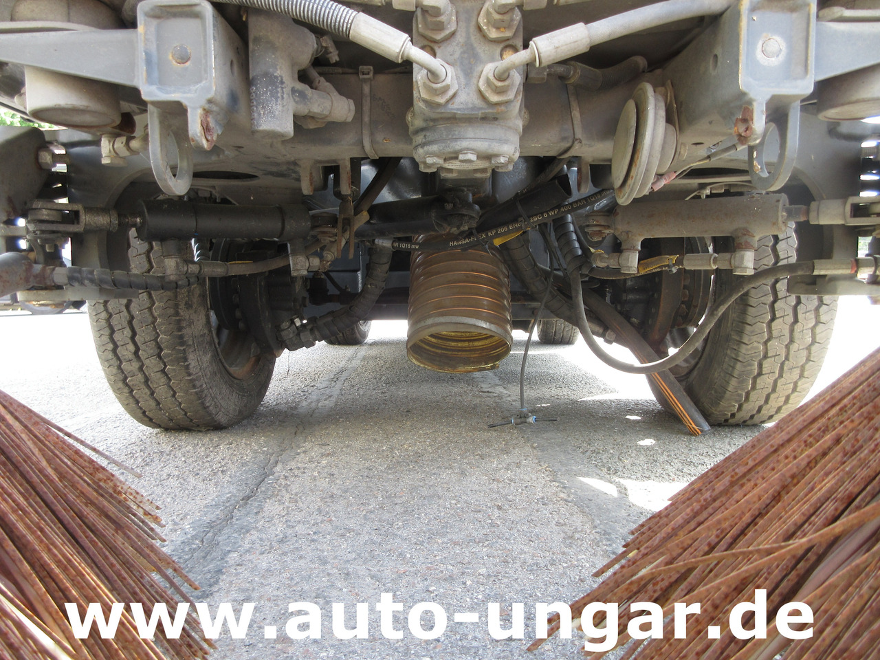BUCHER CityCat CC1000 ERSATZTEILTRÄGER Kehrmaschine SPAREPARTS - سياره كنس شوارع: صورة 4 BUCHER CityCat CC1000 ERSATZTEILTRÄGER Kehrmaschine SPAREPARTS - سياره كنس شوارع: صورة 4