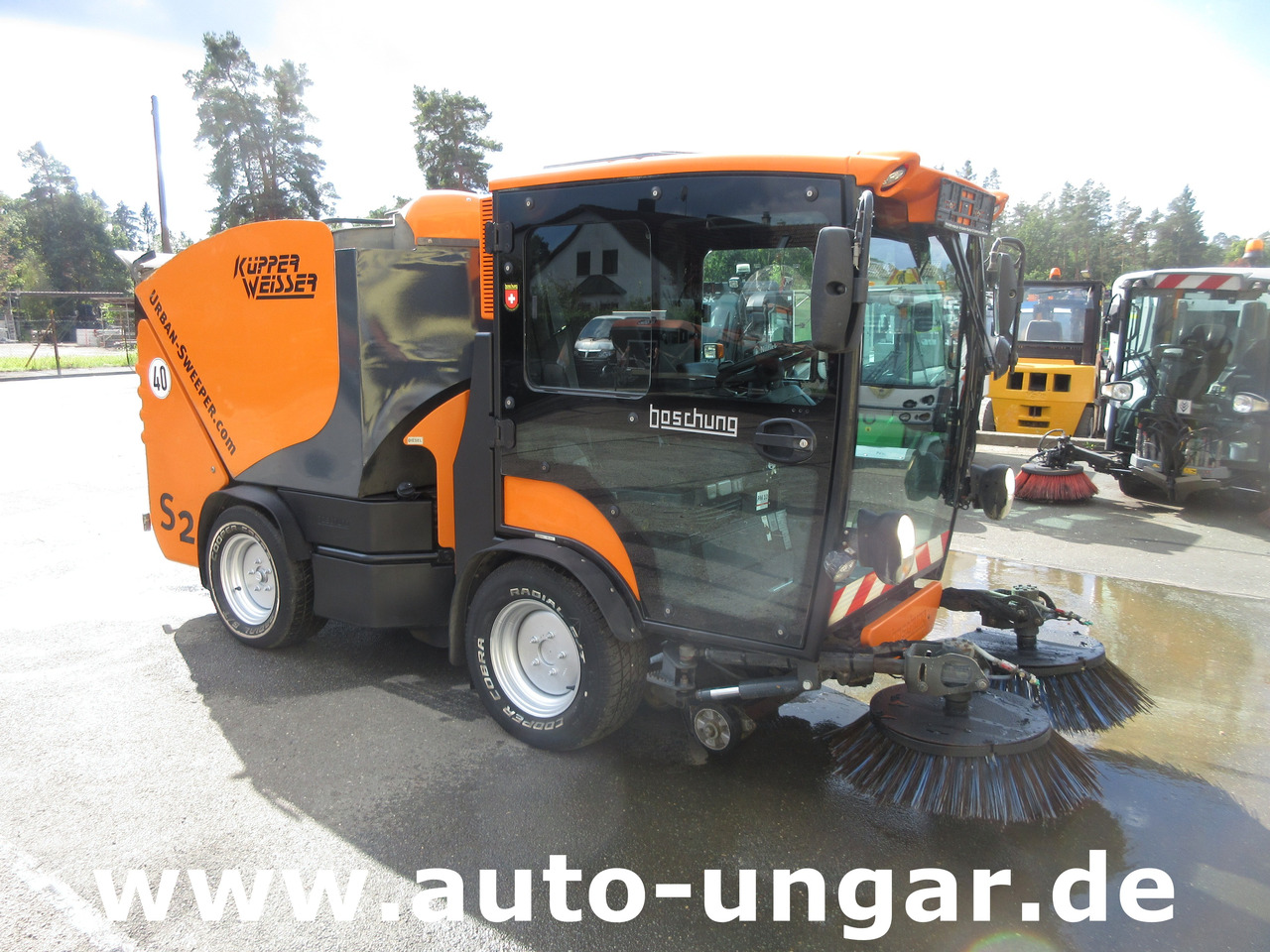 Boschung S2 Küpper-Weisser Kehrmaschine Urban Sweeper 2m³ Knicklenkung 40km/h - سياره كنس شوارع: صورة 4 Boschung S2 Küpper-Weisser Kehrmaschine Urban Sweeper 2m³ Knicklenkung 40km/h - سياره كنس شوارع: صورة 4