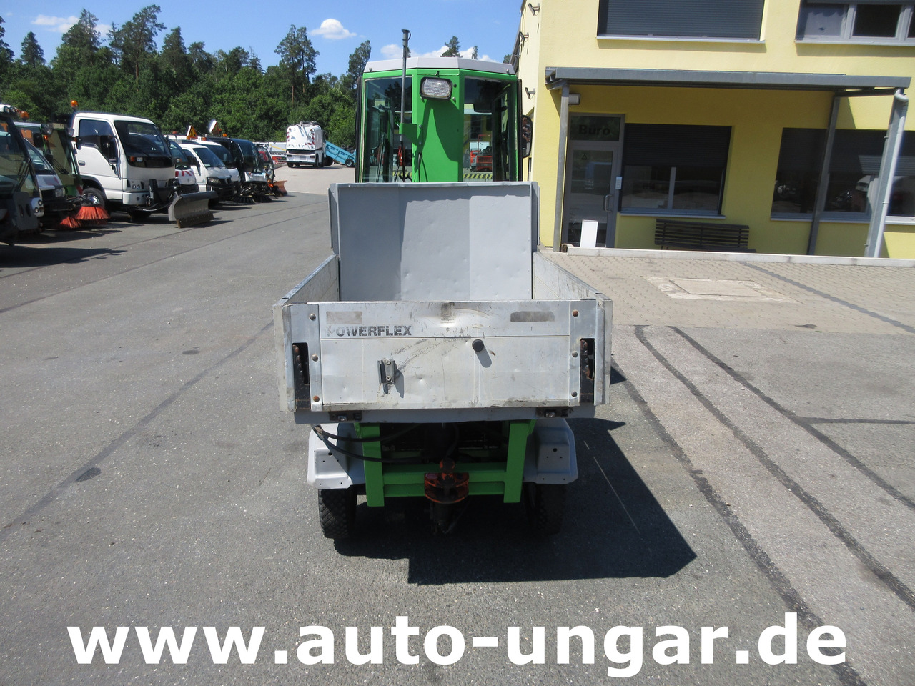 Egholm Nilfisk 2100 Powerflex 4x4 Kipper AHK Hydraulik Bürste Winterdienst - جرار البلدية: صورة 4 Egholm Nilfisk 2100 Powerflex 4x4 Kipper AHK Hydraulik Bürste Winterdienst - جرار البلدية: صورة 4