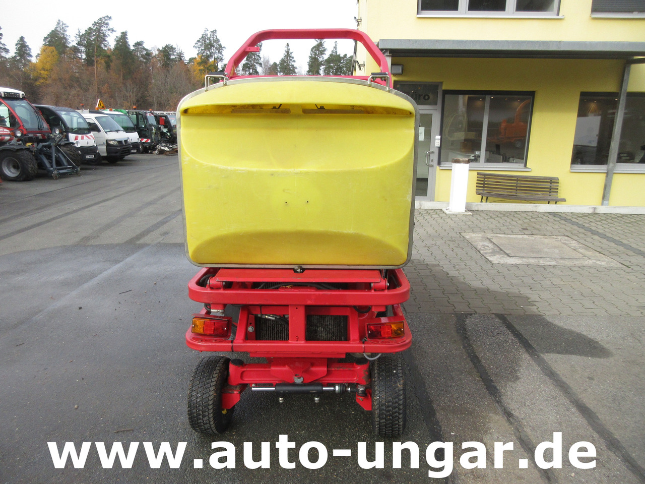 معدات تيبيس التبن Ferrari PG280D Hochentleerung Hydrostat Kubota Diesel Parkmäher Mäher: صورة 5