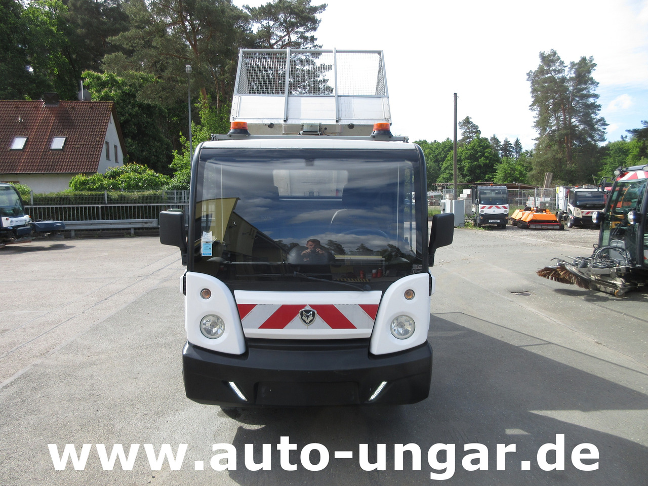 GOUPIL G5 Kipper lange Pritsche AHK Bordwanderhöhung Elektrofahrzeug - مركبة الخدمات الكهربائية: صورة 2 GOUPIL G5 Kipper lange Pritsche AHK Bordwanderhöhung Elektrofahrzeug - مركبة الخدمات الكهربائية: صورة 2