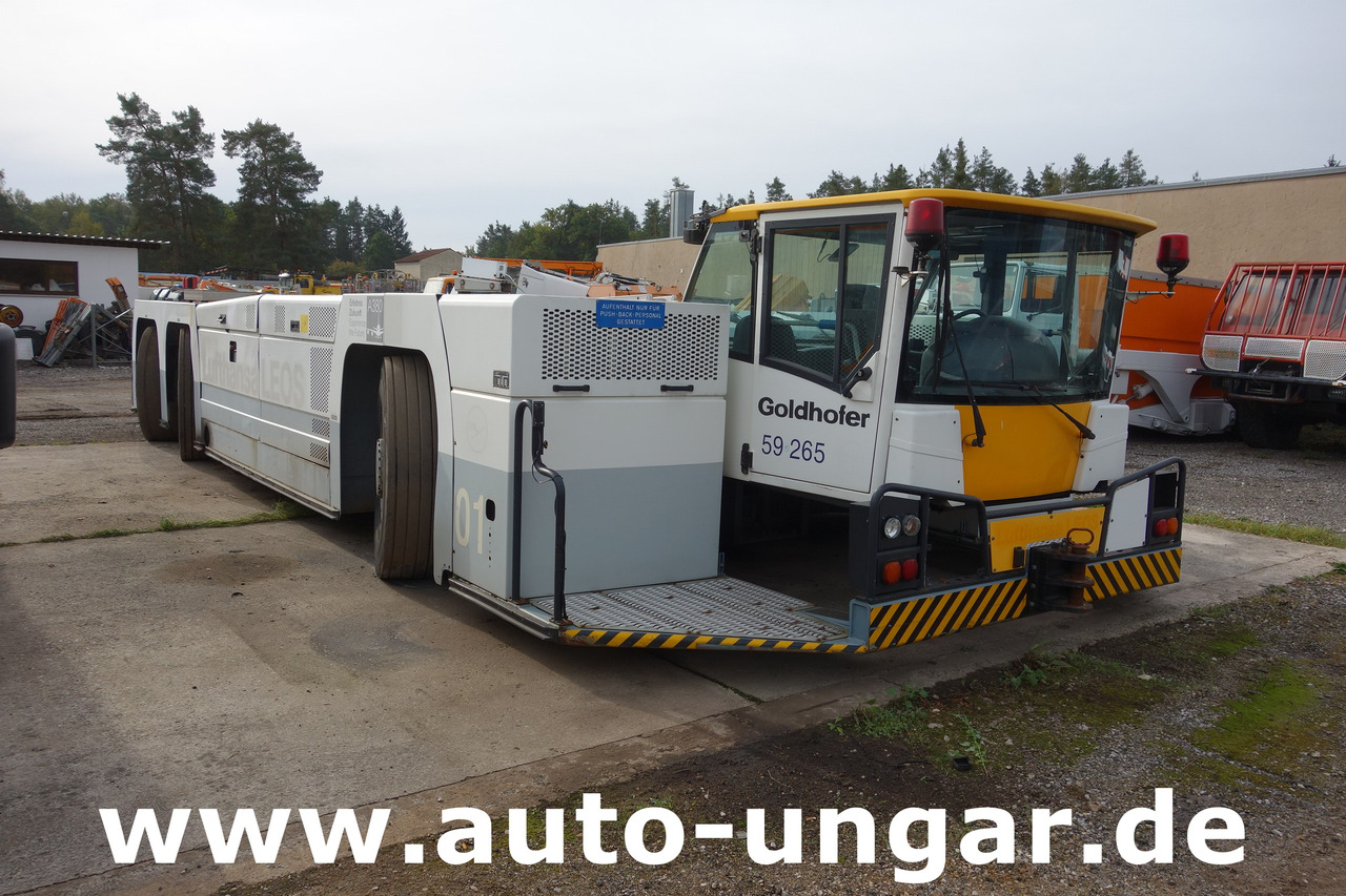 Goldhofer AST-1X 1360 Allradlenkung 6x6 towbarless Pushback Airbus A380 Deutz TCD 2015 V08 - 1.360PS - جرارات الطائرات: صورة 1 Goldhofer AST-1X 1360 Allradlenkung 6x6 towbarless Pushback Airbus A380 Deutz TCD 2015 V08 - 1.360PS - جرارات الطائرات: صورة 1