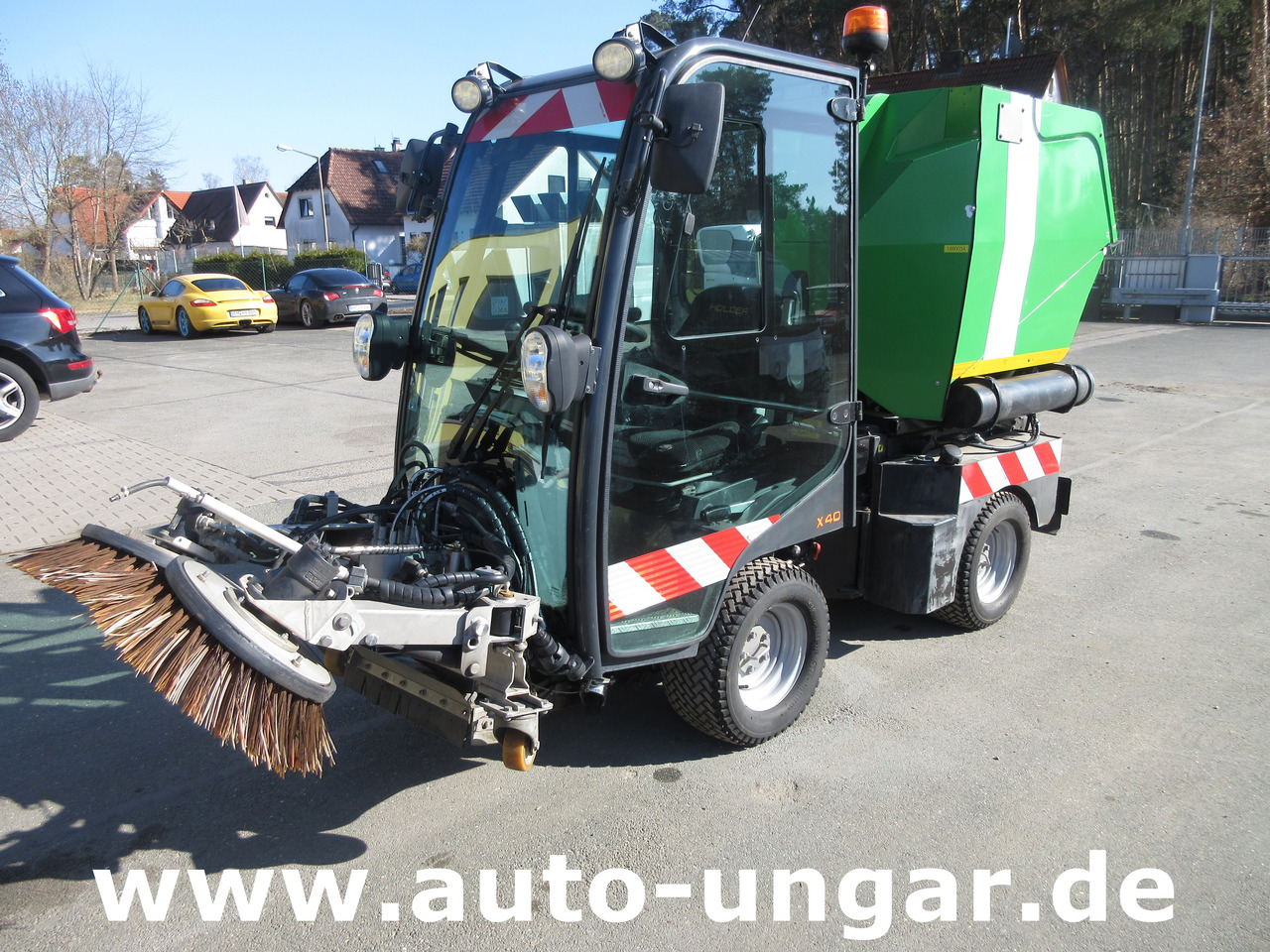 Holder X40 / X45 Baujahr 2017 Knicklenkung Kehraufbau 4x4 Kommunalhydraulik Frontheber - سياره كنس شوارع: صورة 1 Holder X40 / X45 Baujahr 2017 Knicklenkung Kehraufbau 4x4 Kommunalhydraulik Frontheber - سياره كنس شوارع: صورة 1