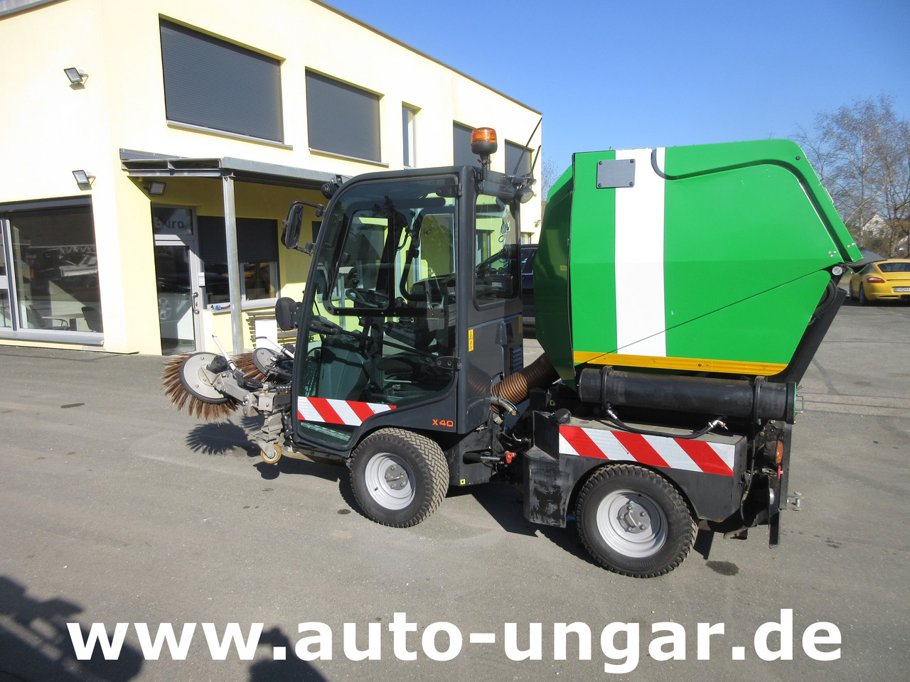 Holder X40 / X45 Baujahr 2017 Knicklenkung Kehraufbau 4x4 Kommunalhydraulik Frontheber - سياره كنس شوارع: صورة 5 Holder X40 / X45 Baujahr 2017 Knicklenkung Kehraufbau 4x4 Kommunalhydraulik Frontheber - سياره كنس شوارع: صورة 5
