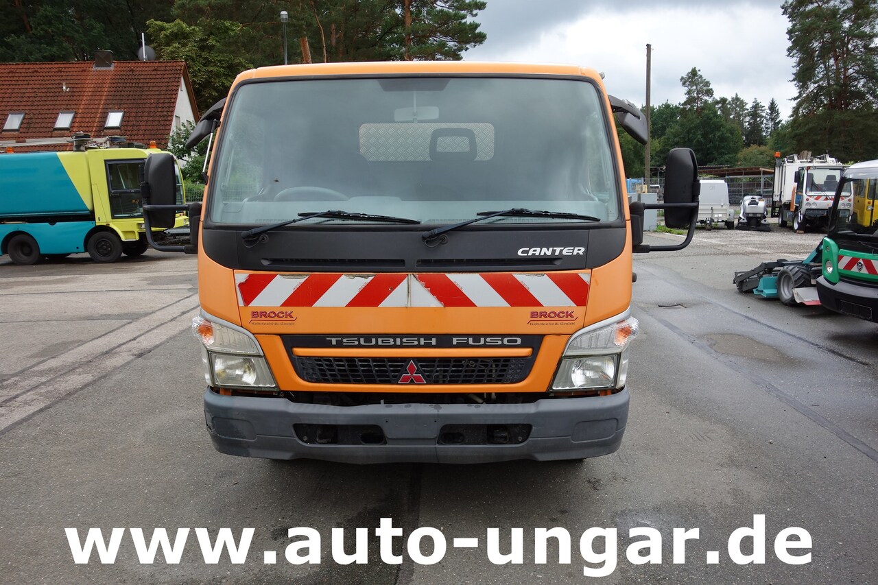 Mitsubishi Fuso Canter 7C15 mit Brock SL 140/2 Kehrmaschine Euro 4 - سياره كنس شوارع: صورة 2 Mitsubishi Fuso Canter 7C15 mit Brock SL 140/2 Kehrmaschine Euro 4 - سياره كنس شوارع: صورة 2