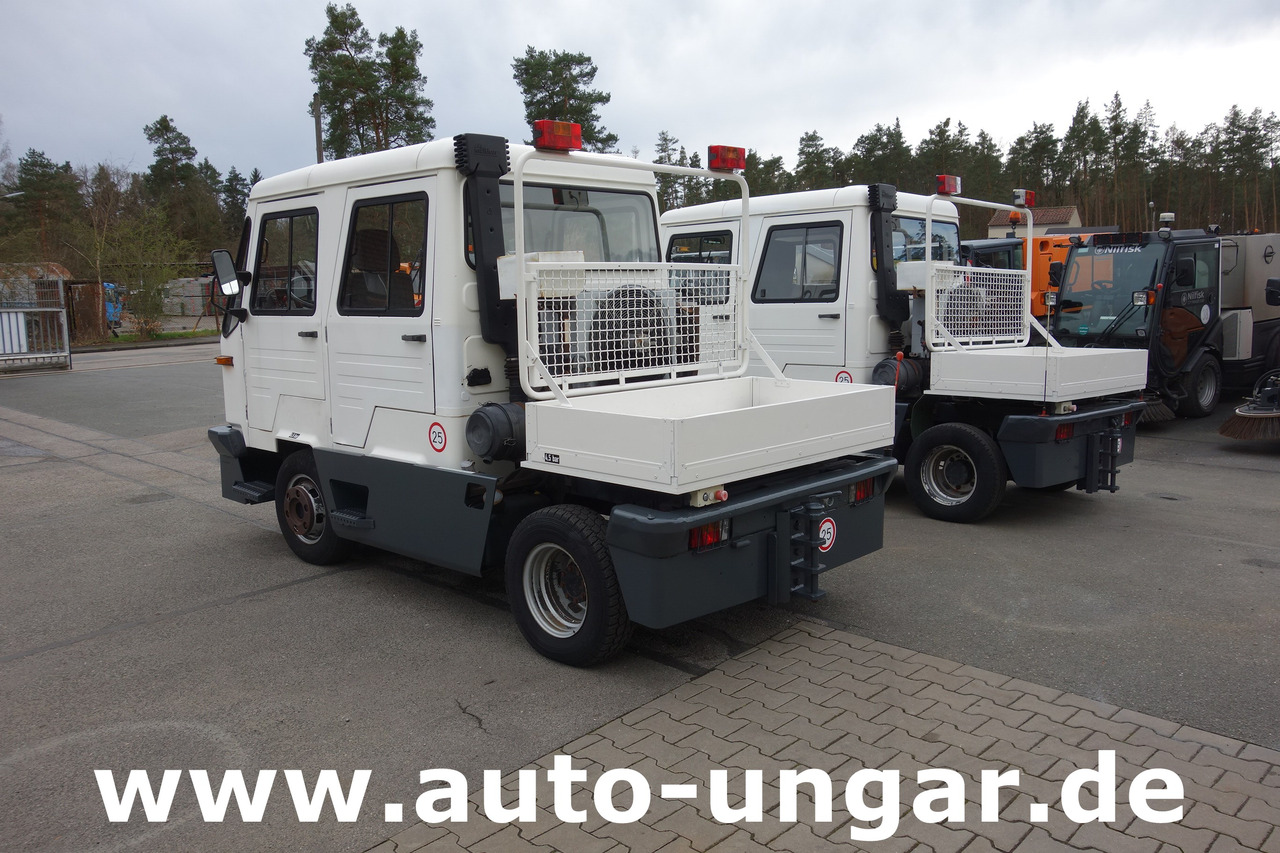 Multicar M26 Champion Flugzeugschlepper Doka GSE Airport Push Back Industrieschlepper - جرارات الطائرات: صورة 4 Multicar M26 Champion Flugzeugschlepper Doka GSE Airport Push Back Industrieschlepper - جرارات الطائرات: صورة 4