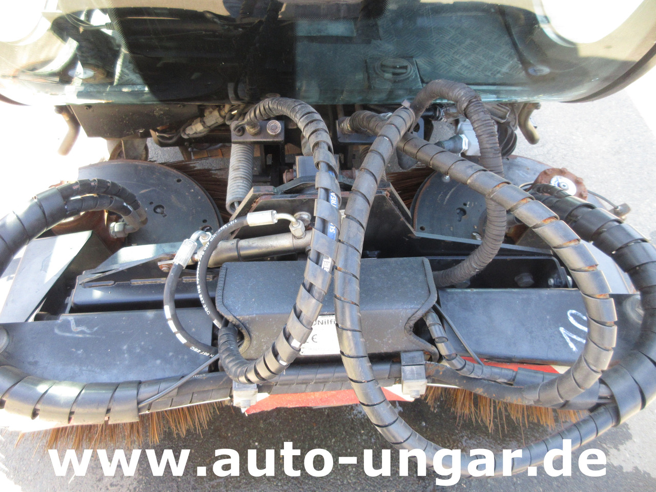 سياره كنس شوارع NILFISK CR3500 CityRanger Schmidt Flexigo Multigo 4x4 Kehrmaschine Geräteträger: صورة 11