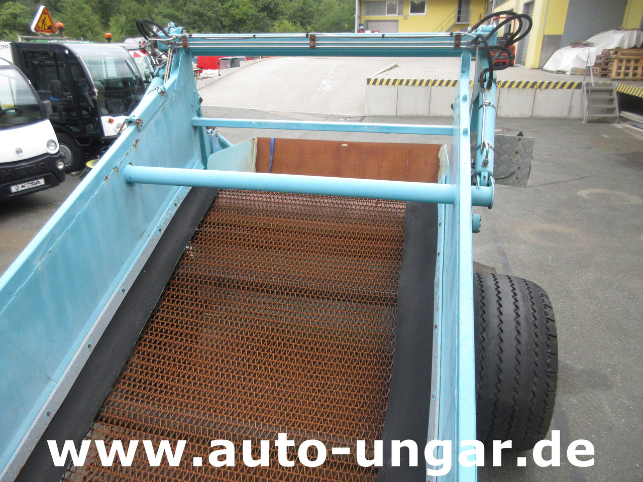 آلية المنفعة/ مركبة خاصة Pistenbully BeachTech STR 2000 BeachCleaner Strandreiniger чистач на плажа: صورة 14