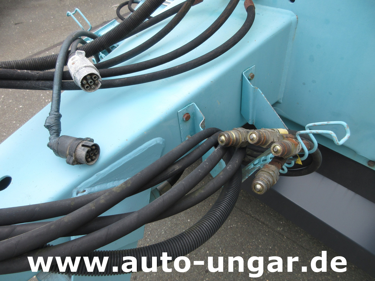 Pistenbully BeachTech STR 2000 BeachCleaner Strandreiniger чистач на плажа - آلية المنفعة/ مركبة خاصة: صورة 4 Pistenbully BeachTech STR 2000 BeachCleaner Strandreiniger чистач на плажа - آلية المنفعة/ مركبة خاصة: صورة 4