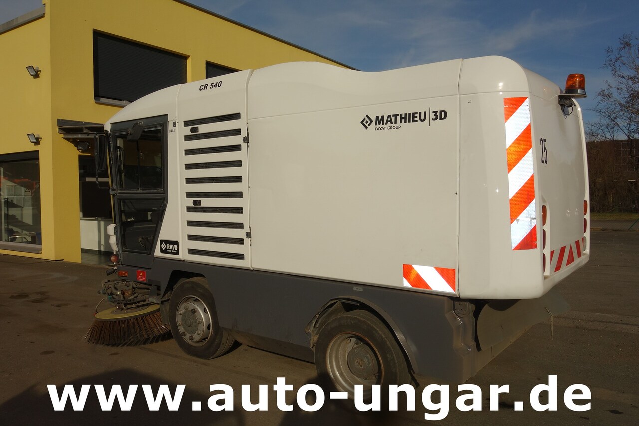 Ravo CR 540 Bj. 2013 Kehrmschine Straßenkehrer Streetsweeper Kommunalfahrzeug - سياره كنس شوارع: صورة 5 Ravo CR 540 Bj. 2013 Kehrmschine Straßenkehrer Streetsweeper Kommunalfahrzeug - سياره كنس شوارع: صورة 5