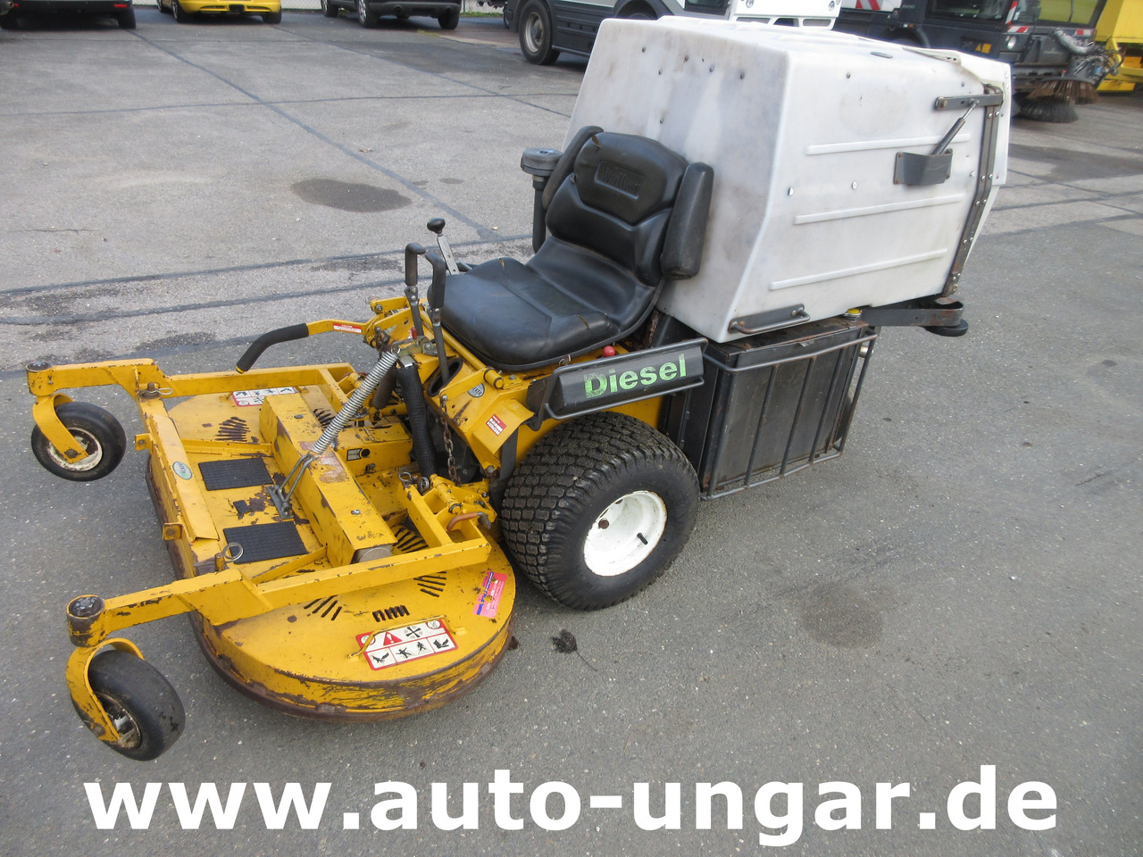 Walker MDDGHS Zero Turn Lawnmower Rasenmäher Kubota Diesel - معدات الحدائق: صورة 2 Walker MDDGHS Zero Turn Lawnmower Rasenmäher Kubota Diesel - معدات الحدائق: صورة 2