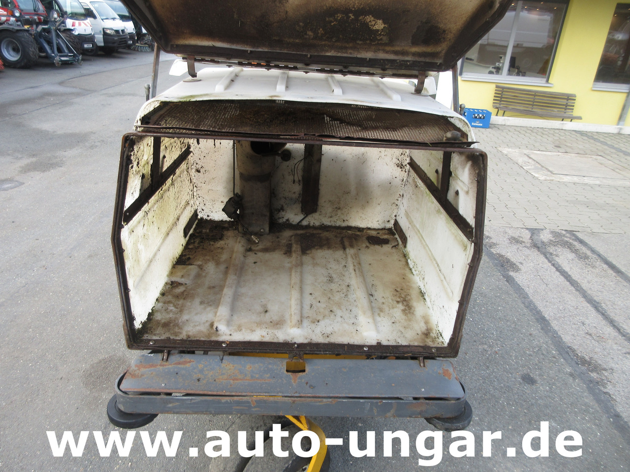 Walker MDDGHS Zero Turn Lawnmower Rasenmäher Kubota Diesel - معدات الحدائق: صورة 5 Walker MDDGHS Zero Turn Lawnmower Rasenmäher Kubota Diesel - معدات الحدائق: صورة 5