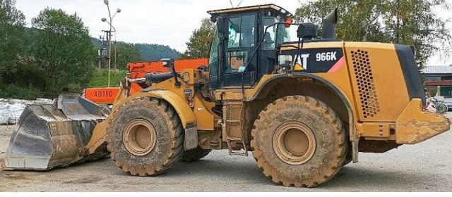 Caterpillar 966 K - اللودر بعجل: صورة 1 Caterpillar 966 K - اللودر بعجل: صورة 1