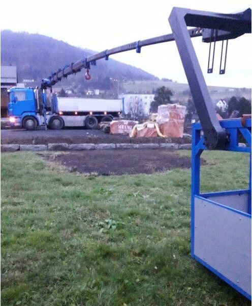 Scania 8x4 bord. R500 +23m crane - شاحنة قلاب, شاحنة كرين: صورة 4 Scania 8x4 bord. R500 +23m crane - شاحنة قلاب, شاحنة كرين: صورة 4