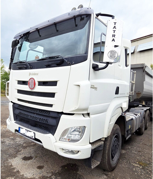 Tatra 6x6 hydr. 75/48t Phoenix 158/DAF (TRACTOR docs/kfz!) - وحدة جر: صورة 5 Tatra 6x6 hydr. 75/48t Phoenix 158/DAF (TRACTOR docs/kfz!) - وحدة جر: صورة 5