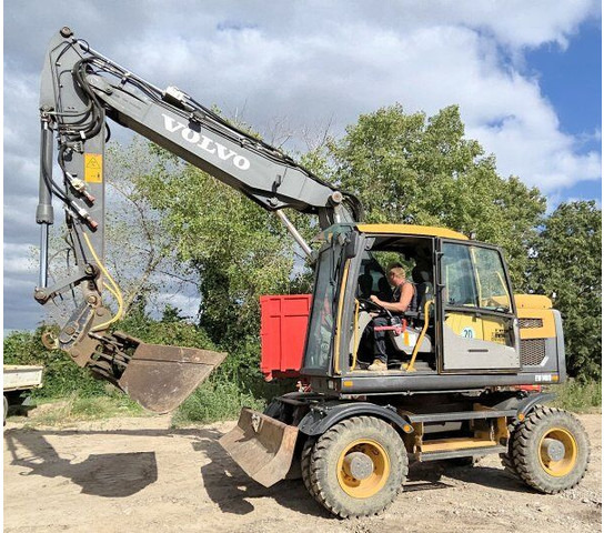 Volvo EW 140D (17t) - حفارة دولاب: صورة 3 Volvo EW 140D (17t) - حفارة دولاب: صورة 3