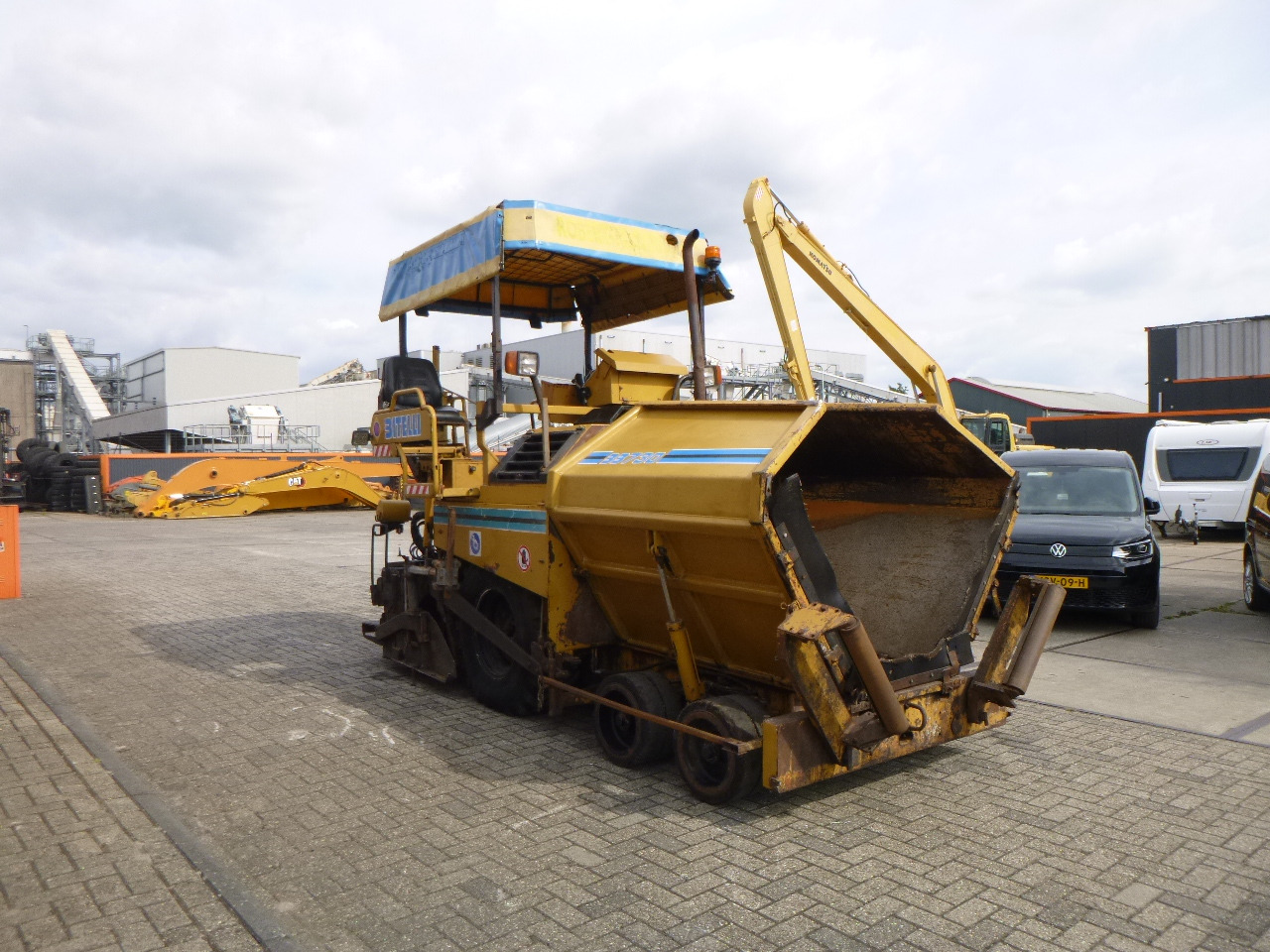 CATERPILLAR BB730 - مدادة الأسفلت: صورة 5 CATERPILLAR BB730 - مدادة الأسفلت: صورة 5