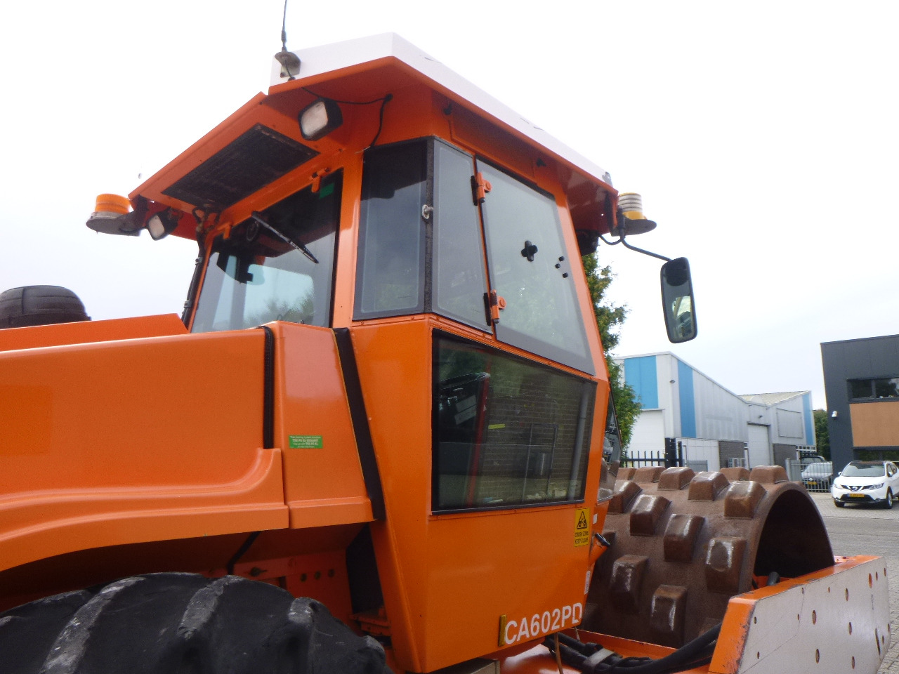مدحلة ضاغطة DYNAPAC CA602PD: صورة 14