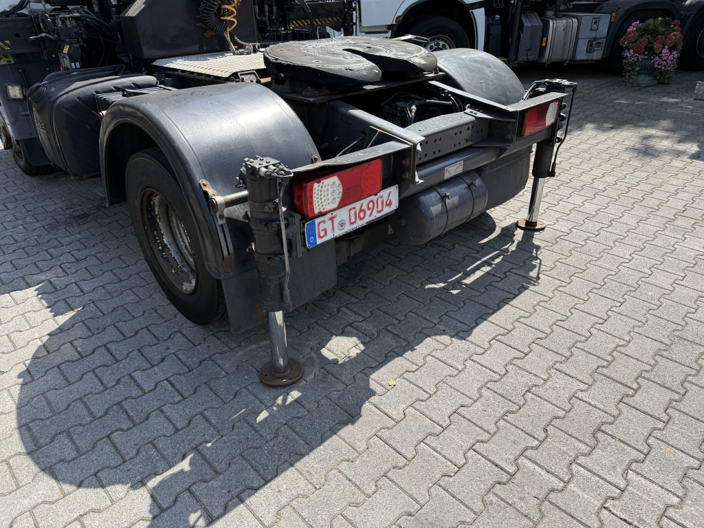 Daf LF 220.13 Kran Hiab 111 E-3 HiDuo - وحدة جر: صورة 2 Daf LF 220.13 Kran Hiab 111 E-3 HiDuo - وحدة جر: صورة 2