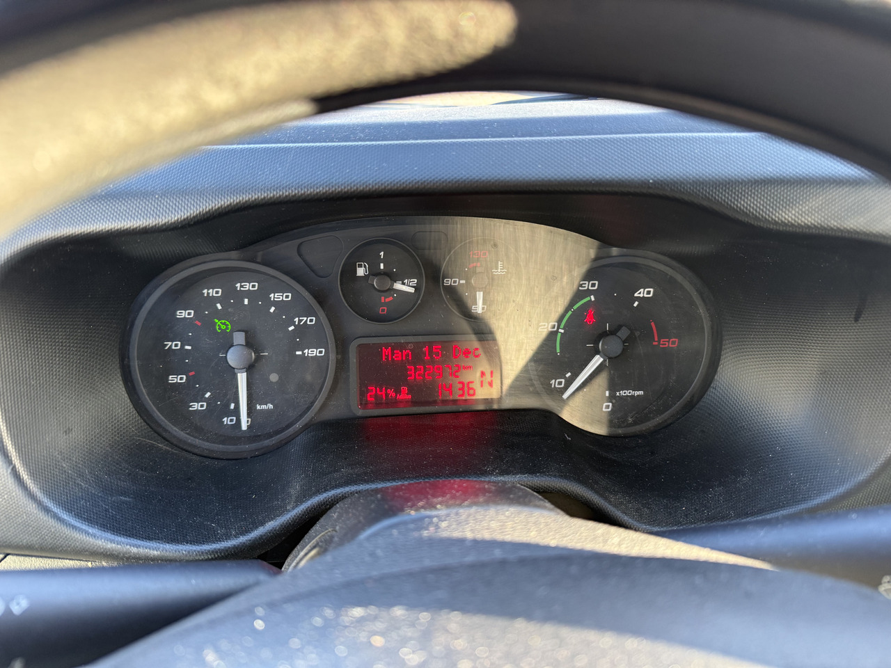 Iveco Daily 70C17 HMF 635 Kran bis 11 Meter - شاحنات مسطحة, شاحنة كرين: صورة 5 Iveco Daily 70C17 HMF 635 Kran bis 11 Meter - شاحنات مسطحة, شاحنة كرين: صورة 5