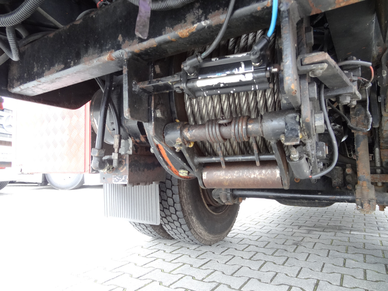 MAN F90 16.242 4X4 / Feuerwehr - شاحنة هيكل كابينة: صورة 5 MAN F90 16.242 4X4 / Feuerwehr - شاحنة هيكل كابينة: صورة 5