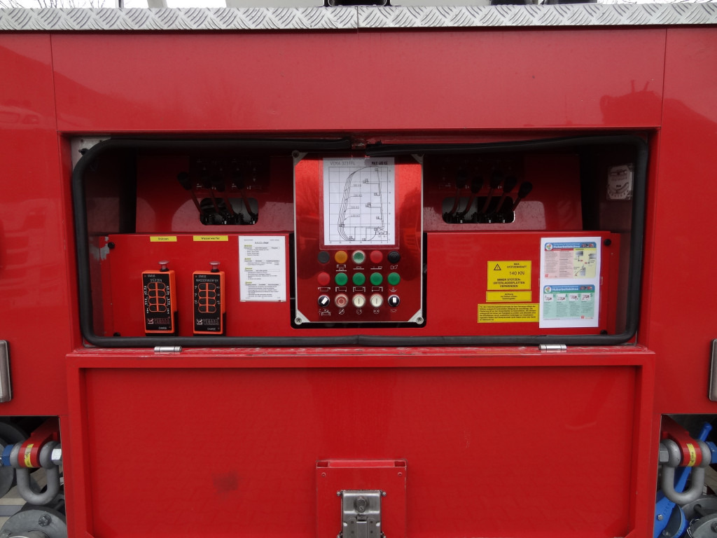 MAN FE 410 6X6 Feuerwehr Vema Lift 32 Meter - منصة تلسكوبية محمولة على شاحنة: صورة 3 MAN FE 410 6X6 Feuerwehr Vema Lift 32 Meter - منصة تلسكوبية محمولة على شاحنة: صورة 3