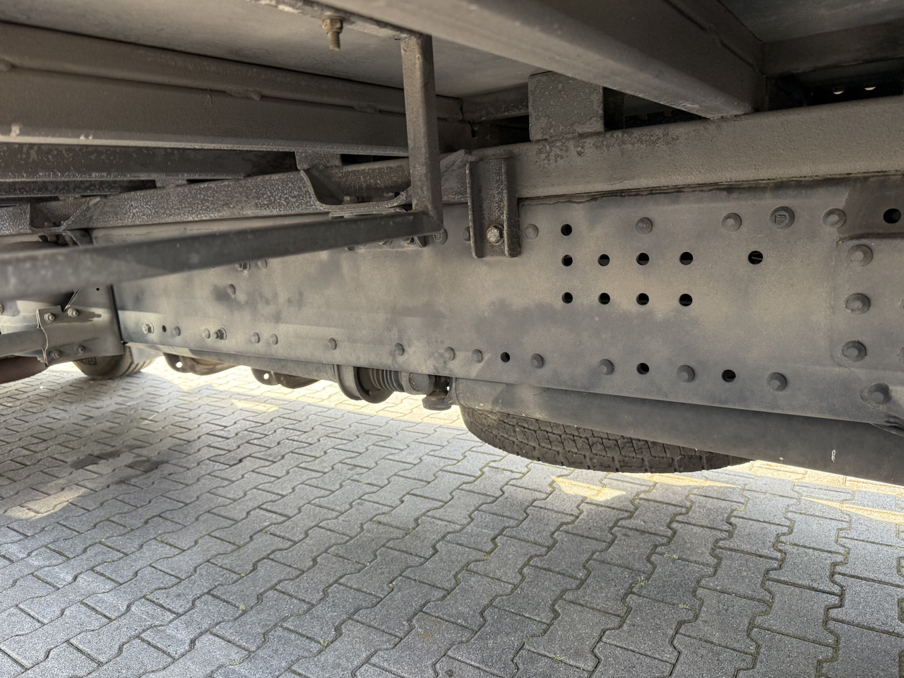 MAN TGA 18.350 4X2 BL Ladebordwand 4.000Kg - شاحنة ستارة: صورة 3 MAN TGA 18.350 4X2 BL Ladebordwand 4.000Kg - شاحنة ستارة: صورة 3