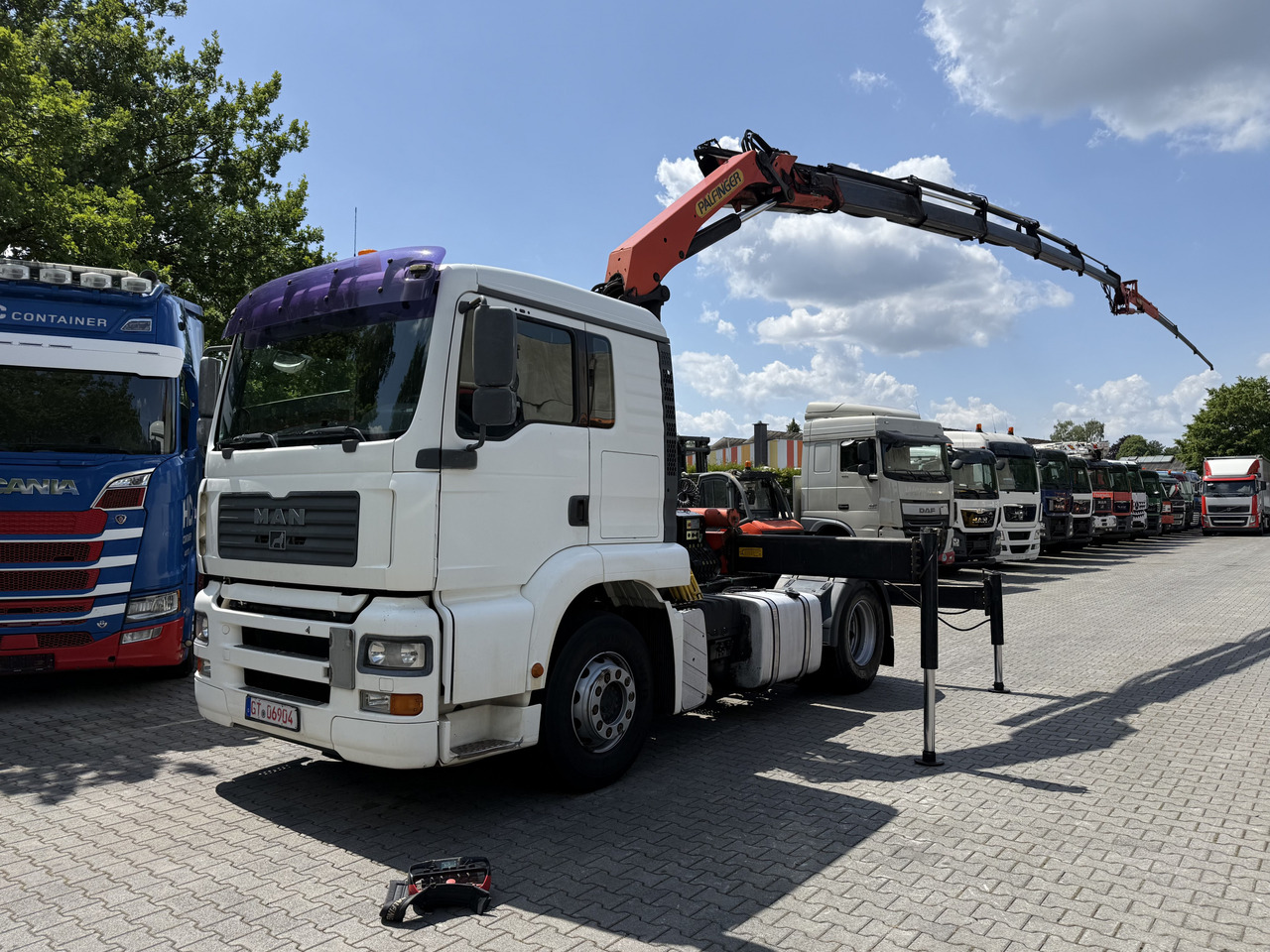 MAN TGA 18.430 Kran Palfinger 16502 bis 26.5 Meter - وحدة جر: صورة 1 MAN TGA 18.430 Kran Palfinger 16502 bis 26.5 Meter - وحدة جر: صورة 1