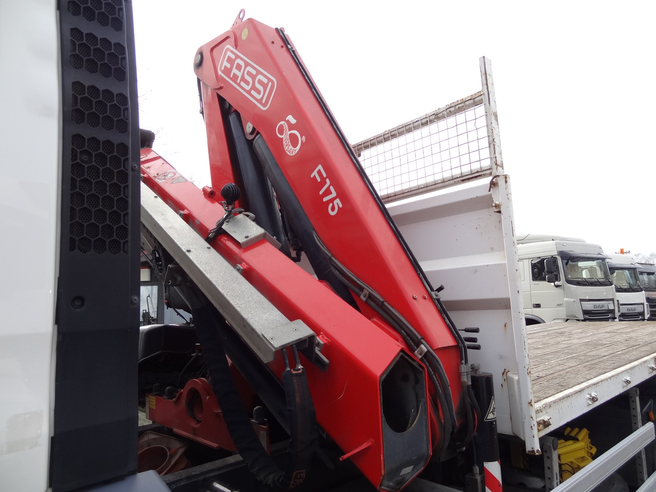 شاحنات مسطحة, شاحنة كرين MAN TGS 26.320 6X4 BB mit Kran Fassi F175: صورة 15 شاحنات مسطحة, شاحنة كرين MAN TGS 26.320 6X4 BB mit Kran Fassi F175: صورة 15