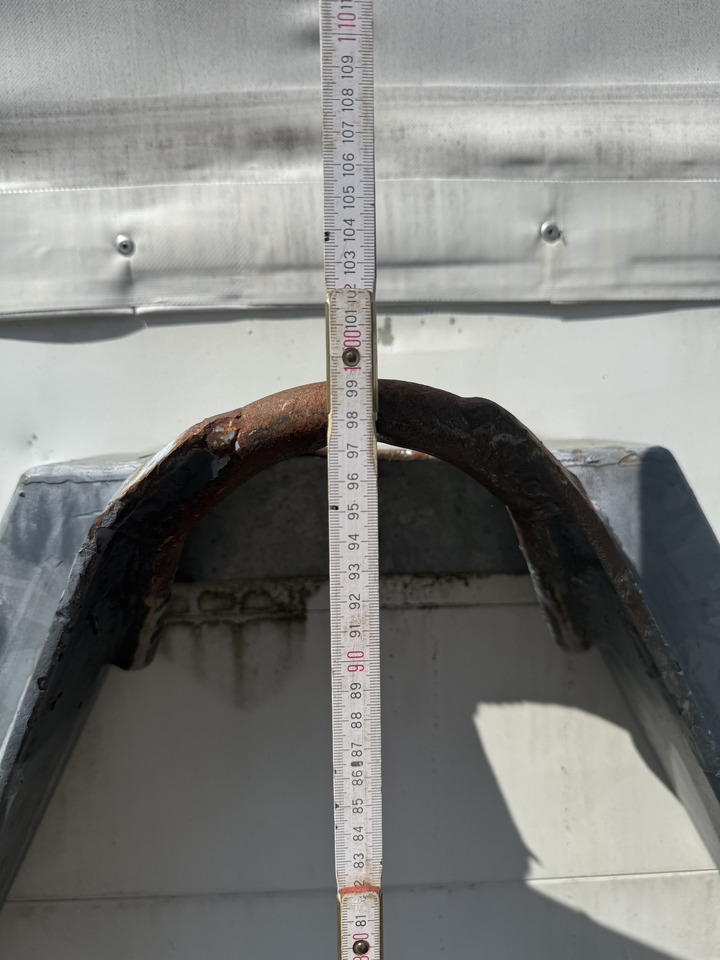 Plane/ Mulde/ Container Ex- Rotes Kreuz - حاوية هوك لفت: صورة 2 Plane/ Mulde/ Container Ex- Rotes Kreuz - حاوية هوك لفت: صورة 2