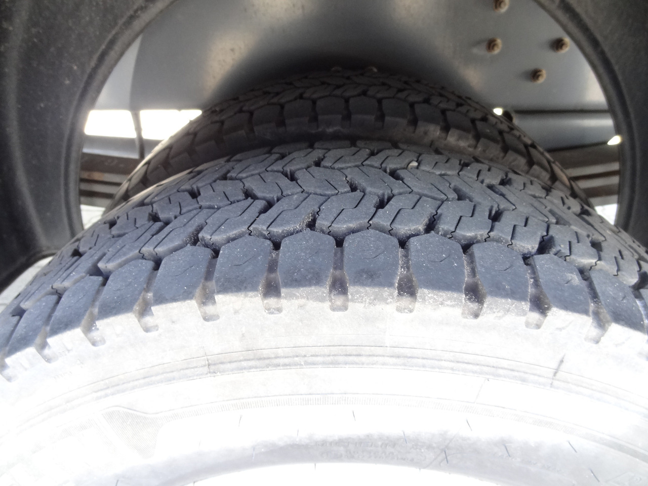 Renault D10.210 7m Koffer - شاحنة مقفلة: صورة 2 Renault D10.210 7m Koffer - شاحنة مقفلة: صورة 2