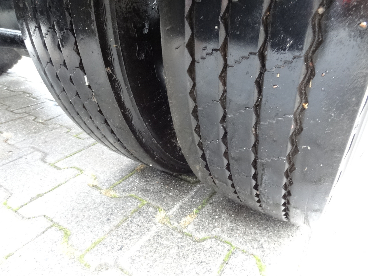 Renault D180.75 Haken Multilift - شاحنة ذات خطاف: صورة 3 Renault D180.75 Haken Multilift - شاحنة ذات خطاف: صورة 3