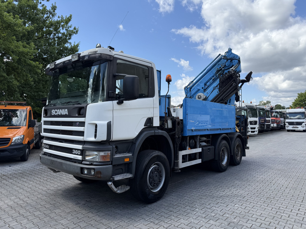 Scania P124 360 6X6 Palfinger 48000 bis 32 Meter - شاحنة كرين, شاحنات مسطحة: صورة 1 Scania P124 360 6X6 Palfinger 48000 bis 32 Meter - شاحنة كرين, شاحنات مسطحة: صورة 1