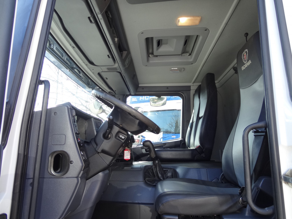 Scania P230 4X2 Kran Atlas 92.2 A2 - شاحنات مسطحة, شاحنة كرين: صورة 5 Scania P230 4X2 Kran Atlas 92.2 A2 - شاحنات مسطحة, شاحنة كرين: صورة 5