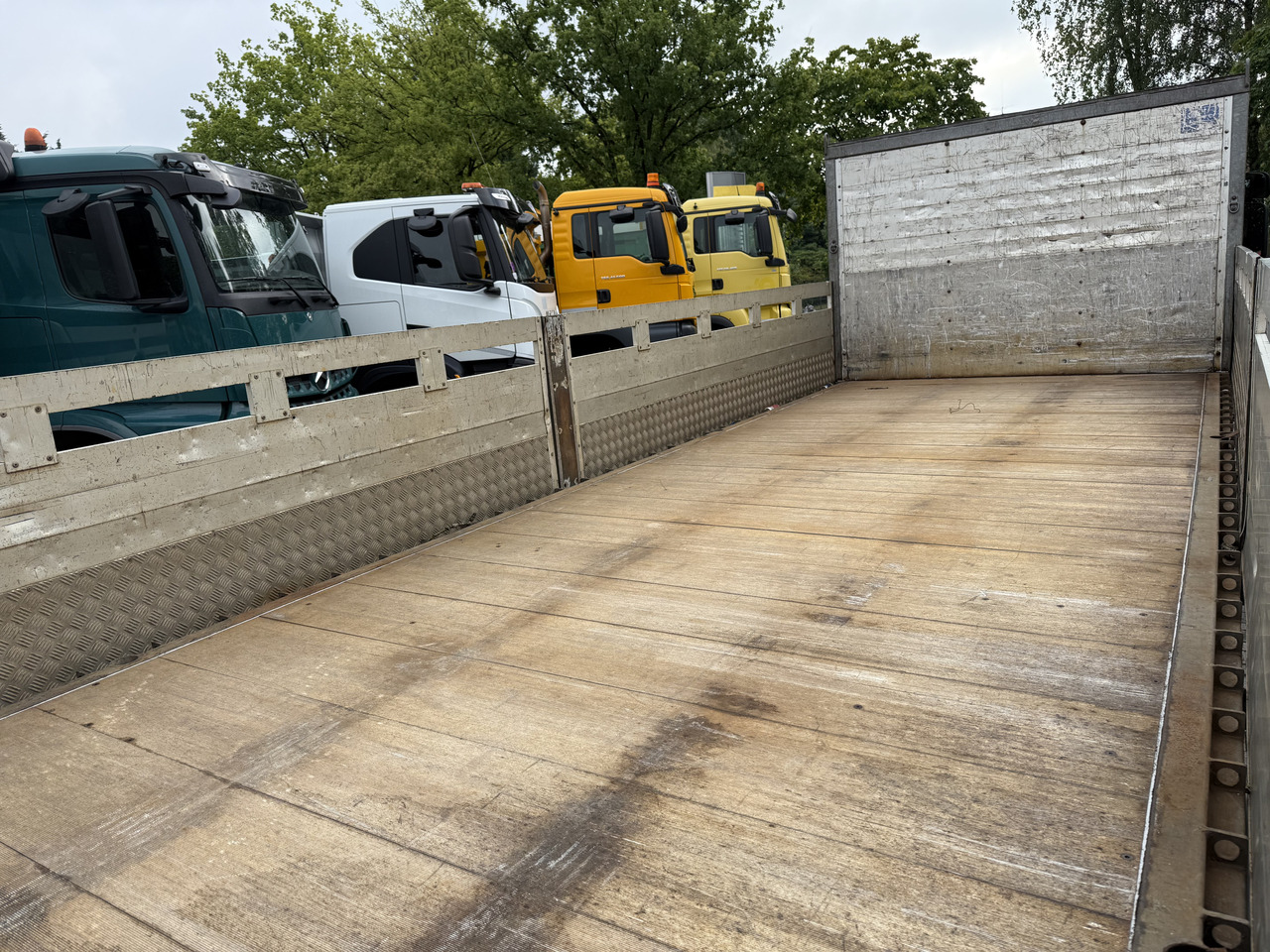 Scania P410 4X2 Palfinger PK 13001 - شاحنات مسطحة, شاحنة كرين: صورة 3 Scania P410 4X2 Palfinger PK 13001 - شاحنات مسطحة, شاحنة كرين: صورة 3