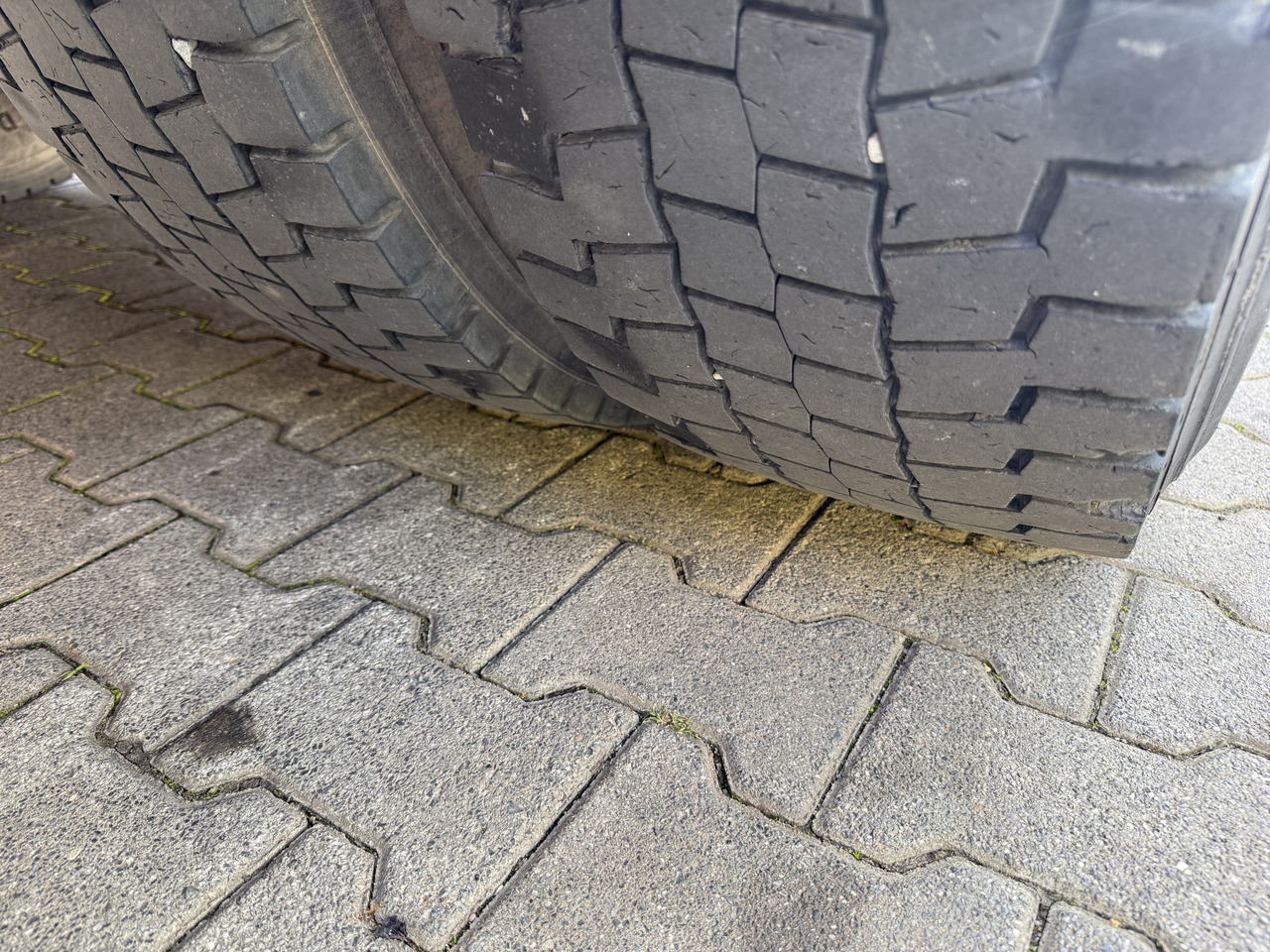 Scania R380 6X2*4 Kipper mit Kran HIAB 220 - شاحنة قلاب, شاحنة كرين: صورة 4 Scania R380 6X2*4 Kipper mit Kran HIAB 220 - شاحنة قلاب, شاحنة كرين: صورة 4