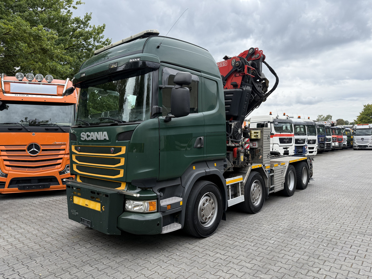 Scania R450 8X4 Kran Fassi F660 bis 34 Meter - وحدة جر: صورة 1 Scania R450 8X4 Kran Fassi F660 bis 34 Meter - وحدة جر: صورة 1