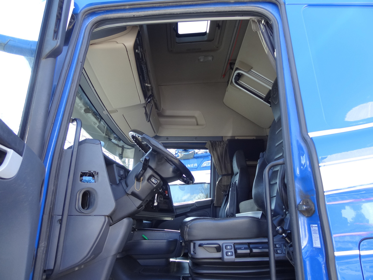 Scania R580 V8 6X2 Topline - وحدة جر: صورة 2 Scania R580 V8 6X2 Topline - وحدة جر: صورة 2