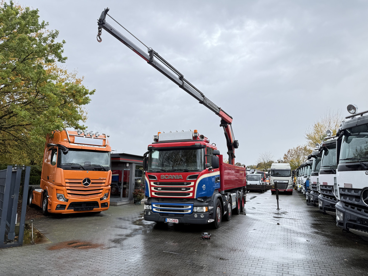 Scania R580 V8 8X4 Kipper Kran Palfinger 22002 - شاحنة كرين, شاحنة قلاب: صورة 2 Scania R580 V8 8X4 Kipper Kran Palfinger 22002 - شاحنة كرين, شاحنة قلاب: صورة 2