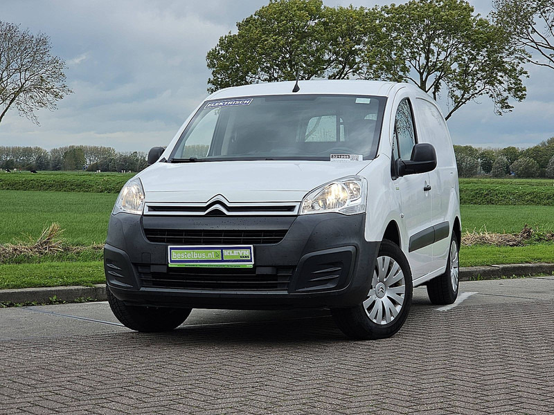 Citroën Berlingo 1.1 23kWH NAP Airco ! - شاحنة مغلقة الصندوق, فان كهربائية: صورة 1 Citroën Berlingo 1.1 23kWH NAP Airco ! - شاحنة مغلقة الصندوق, فان كهربائية: صورة 1