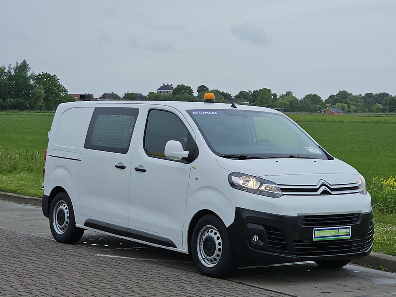 Citroën Jumpy 1.6 L2 Airco Autom Euro6 - فان المدمجة: صورة 5 Citroën Jumpy 1.6 L2 Airco Autom Euro6 - فان المدمجة: صورة 5