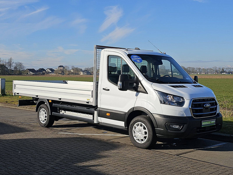 Ford E-Transit Open-Laadbak 68Kwh! - شاحنة مفتوحة, فان كهربائية: صورة 5 Ford E-Transit Open-Laadbak 68Kwh! - شاحنة مفتوحة, فان كهربائية: صورة 5