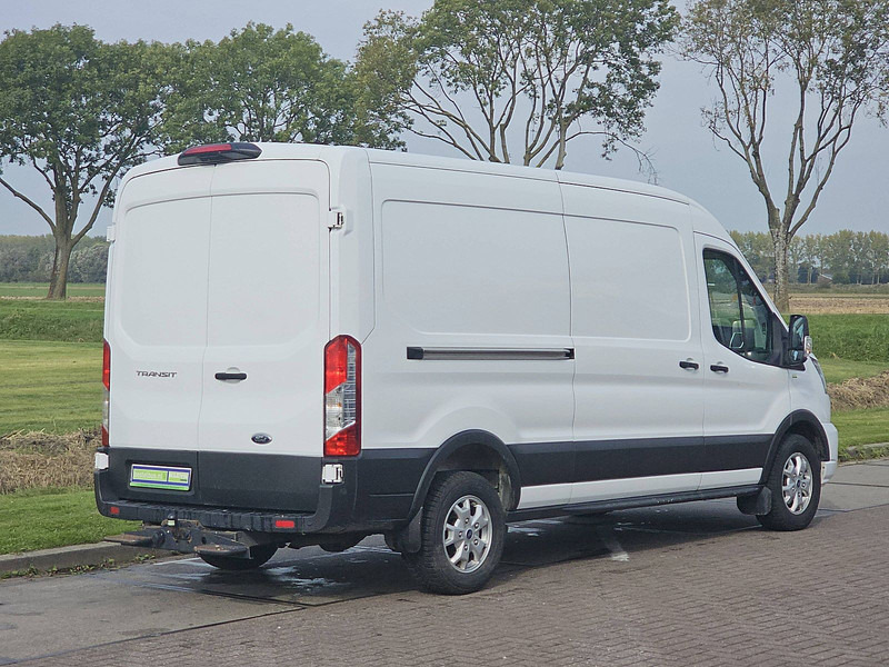 Ford Transit 2.0 TDCI 170 LIM. L3H2 - فان: صورة 3 Ford Transit 2.0 TDCI 170 LIM. L3H2 - فان: صورة 3