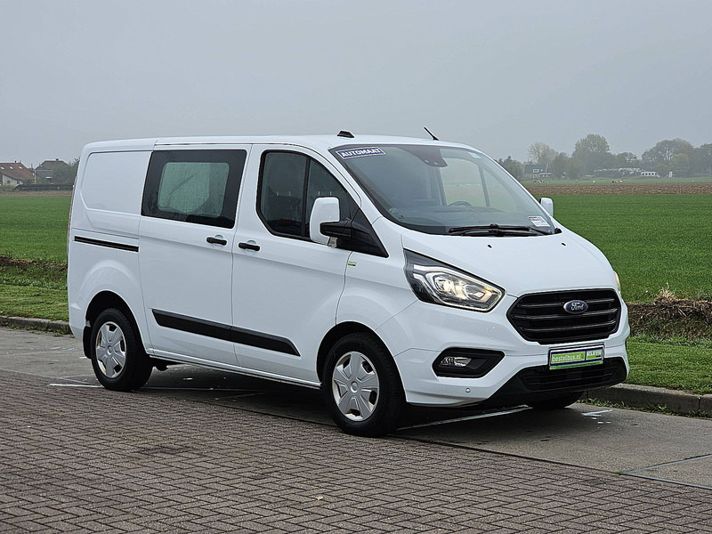 Ford Transit Custom 2.0 L1H1 Navi Euro6 - فان المدمجة: صورة 5 Ford Transit Custom 2.0 L1H1 Navi Euro6 - فان المدمجة: صورة 5