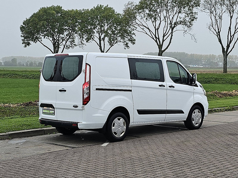 Ford Transit Custom 2.0 L1H1 Navi Euro6 - فان المدمجة: صورة 3 Ford Transit Custom 2.0 L1H1 Navi Euro6 - فان المدمجة: صورة 3
