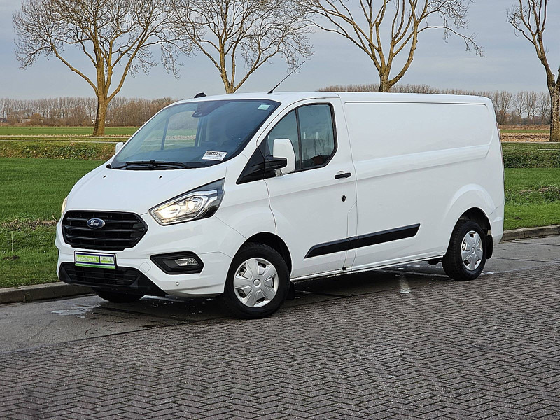 Ford Transit Custom 2.0 L2H1 Navi Euro6 - فان المدمجة: صورة 2 Ford Transit Custom 2.0 L2H1 Navi Euro6 - فان المدمجة: صورة 2
