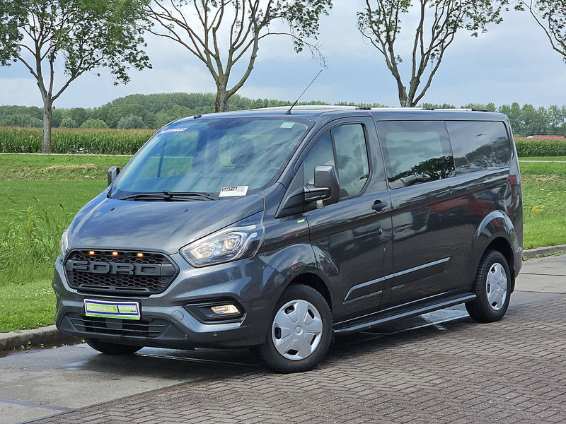 Ford Transit Custom 2.0 - فان المدمجة: صورة 2 Ford Transit Custom 2.0 - فان المدمجة: صورة 2